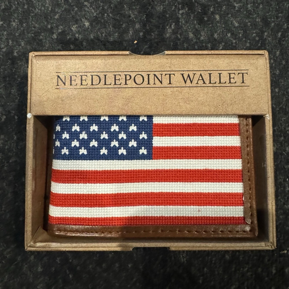 Kraftsman Leather Needlepoint Bifold Wallet American Flag New